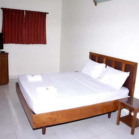 אוטי Hotel Blue Hills Coonoor מראה חיצוני תמונה