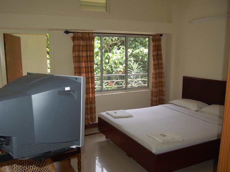 אוטי Hotel Blue Hills Coonoor מראה חיצוני תמונה